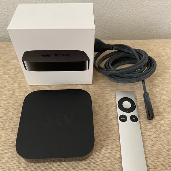 AppleTV - 3rd Generation - Picture 3 of 7